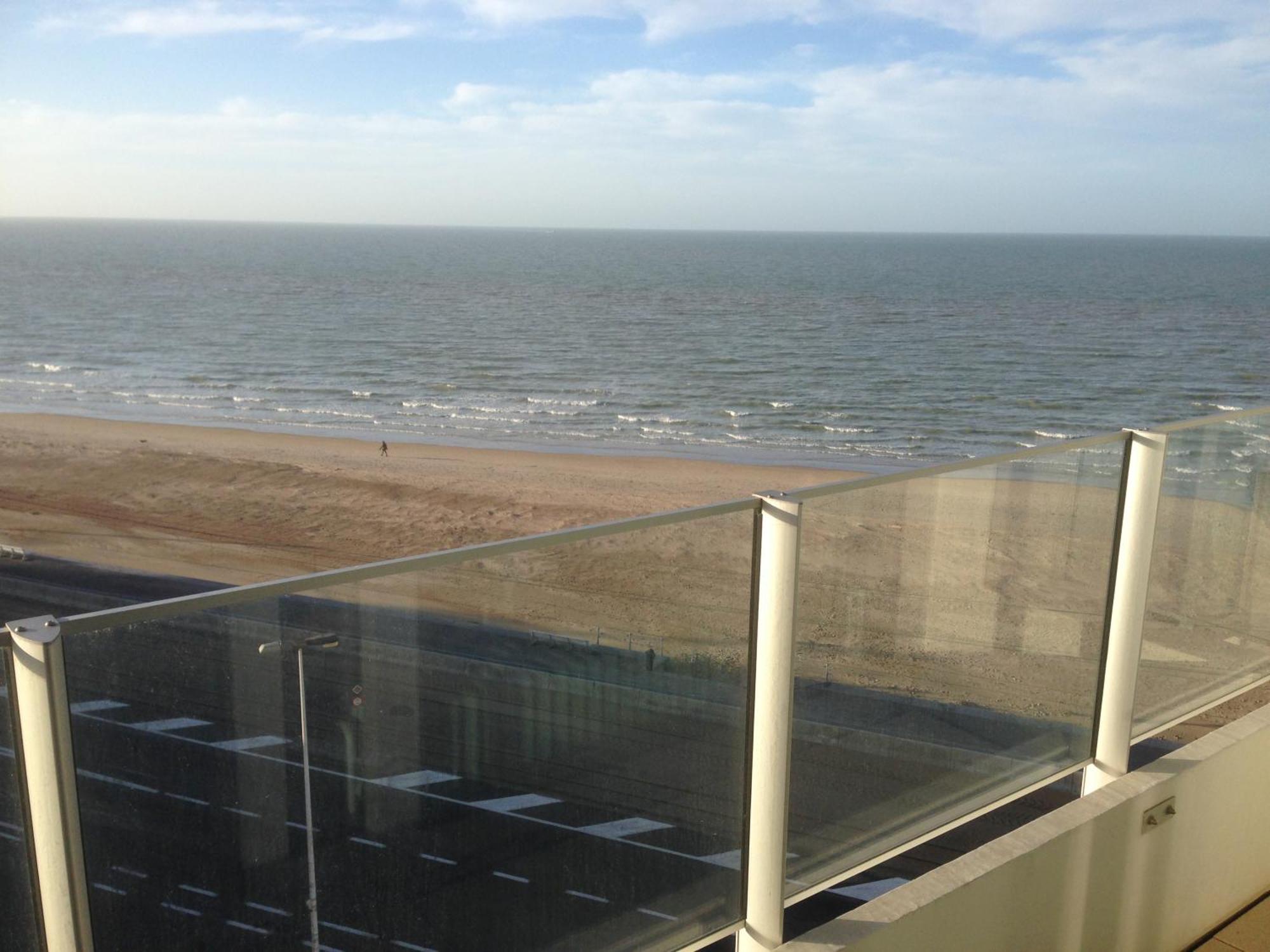 Raversijde With Seaview Oostende